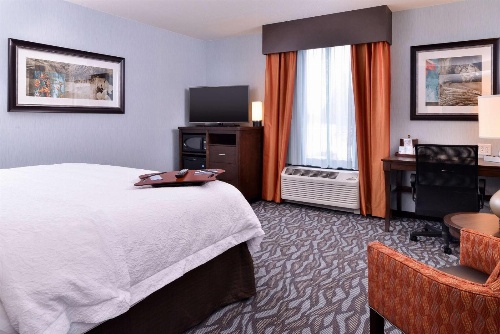 Hampton Inn By Hilton Potsdam image 3